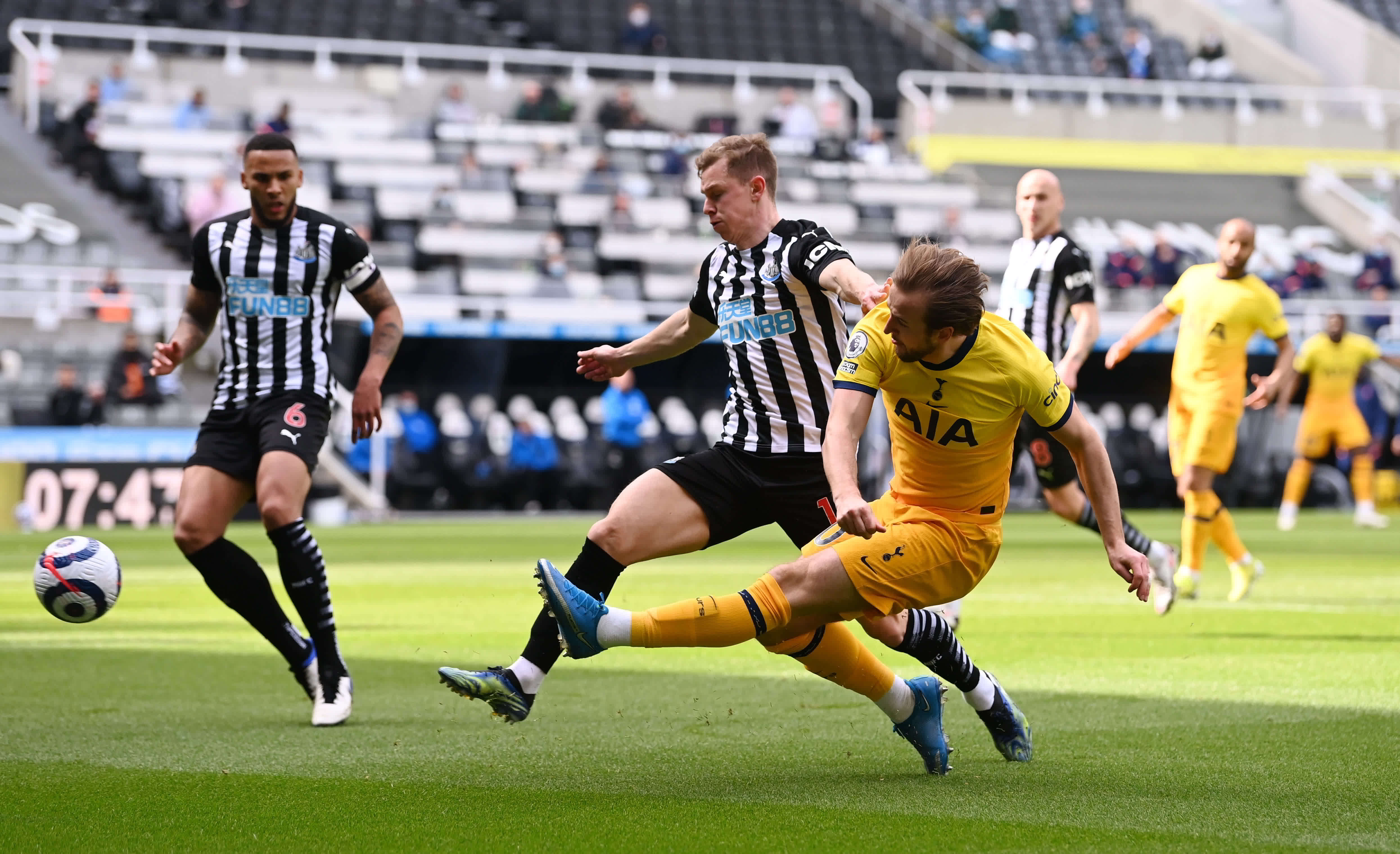 但他们通过 但他们通过